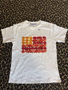 The American Rose Tee